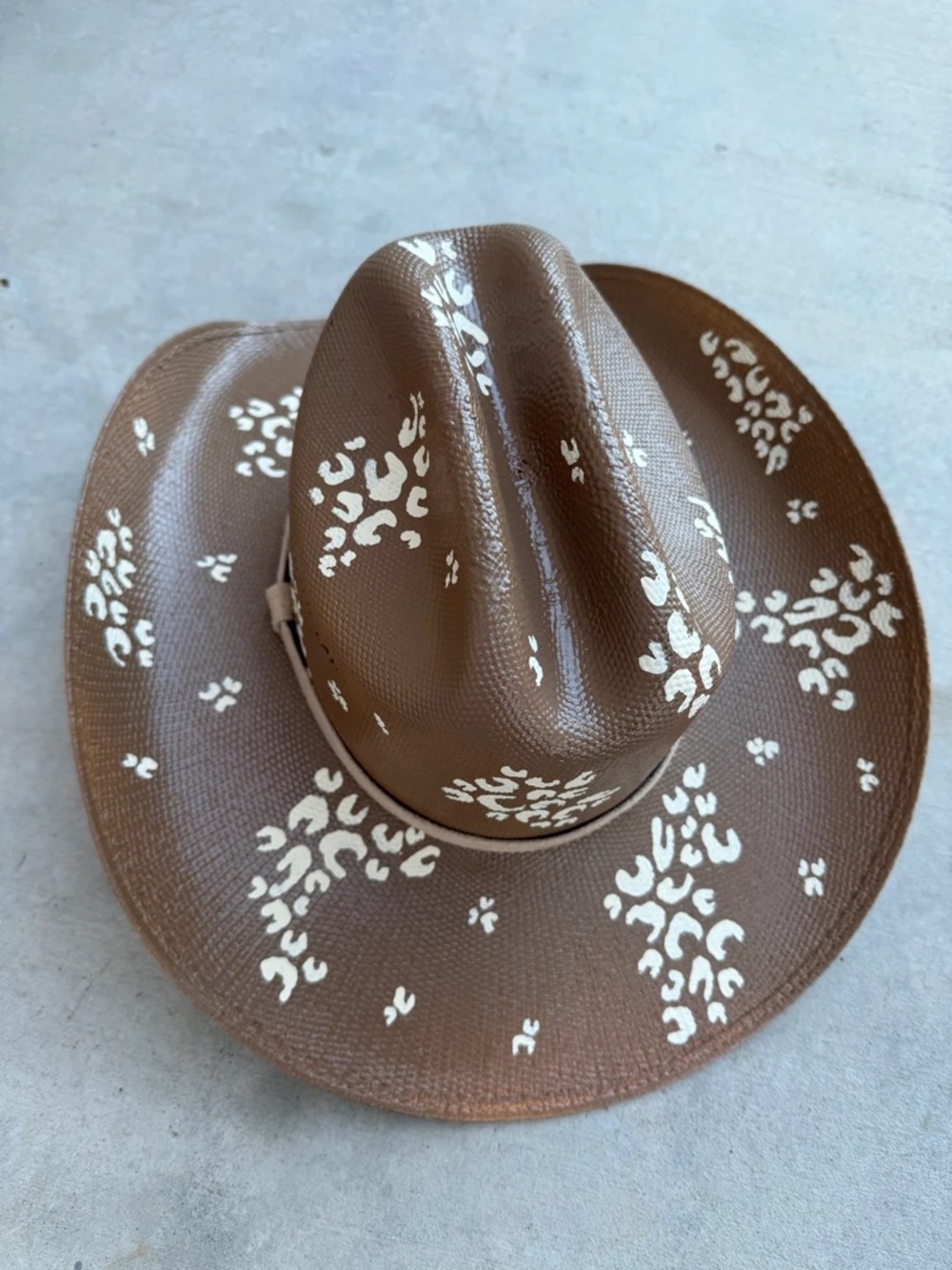 Taupe leopard straw straw cowboy hat wide brim hat